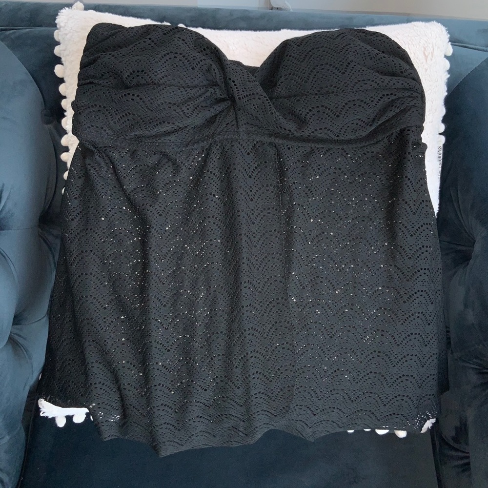 Maternity takini swim bathing suit black top